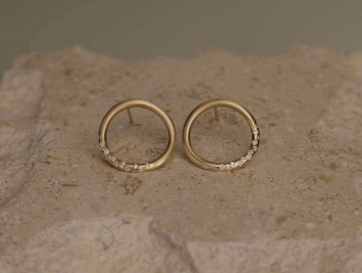De'Cru Diamond Earrings