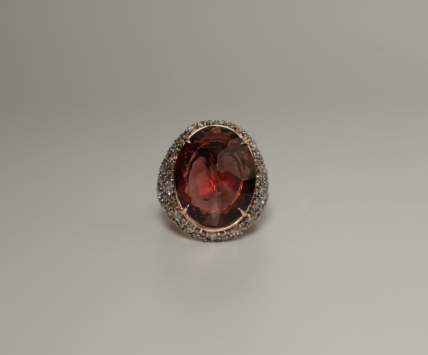 Rouge Party Ring