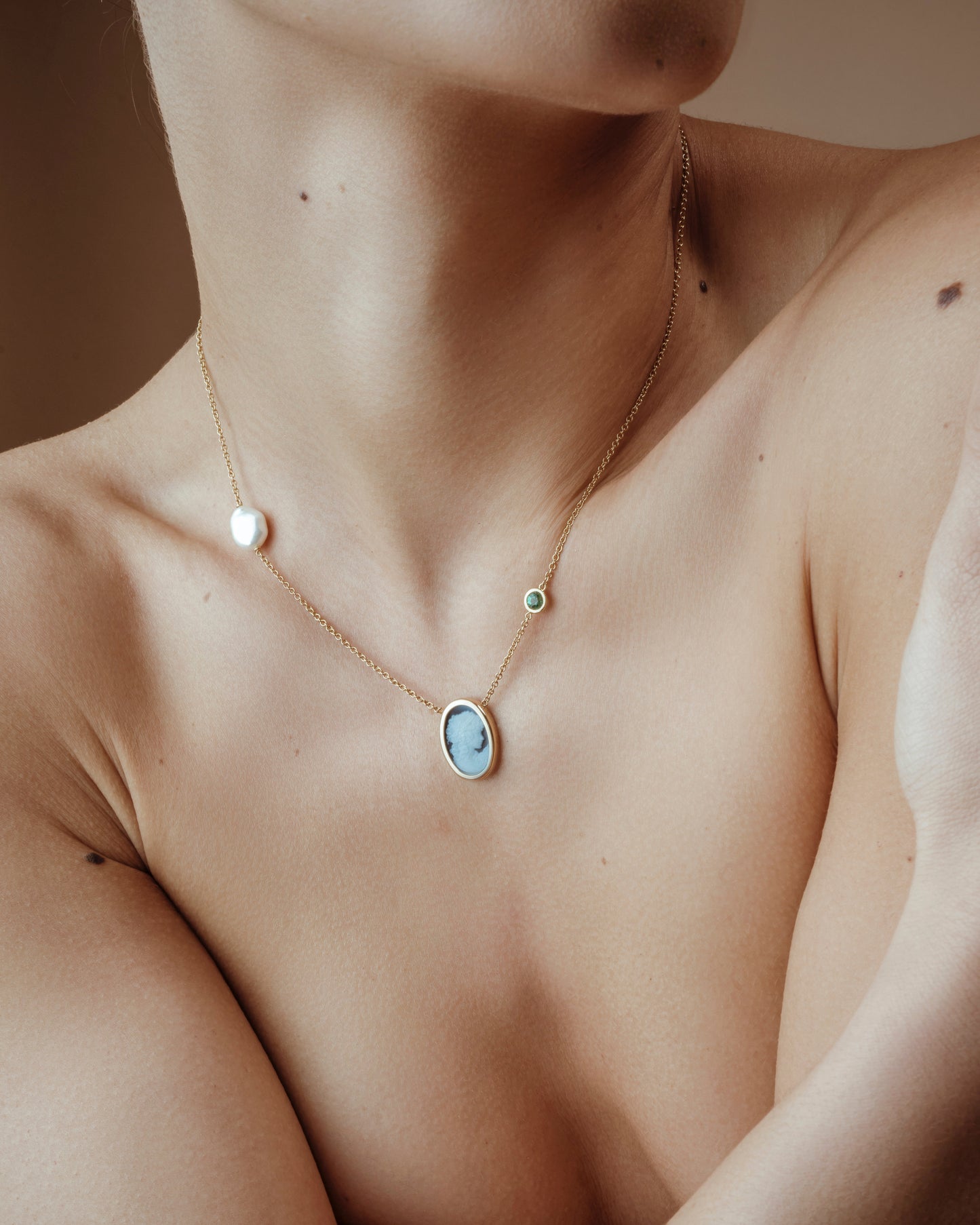 La Reine Necklace