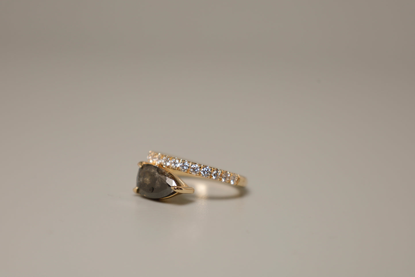 Kaia Ring