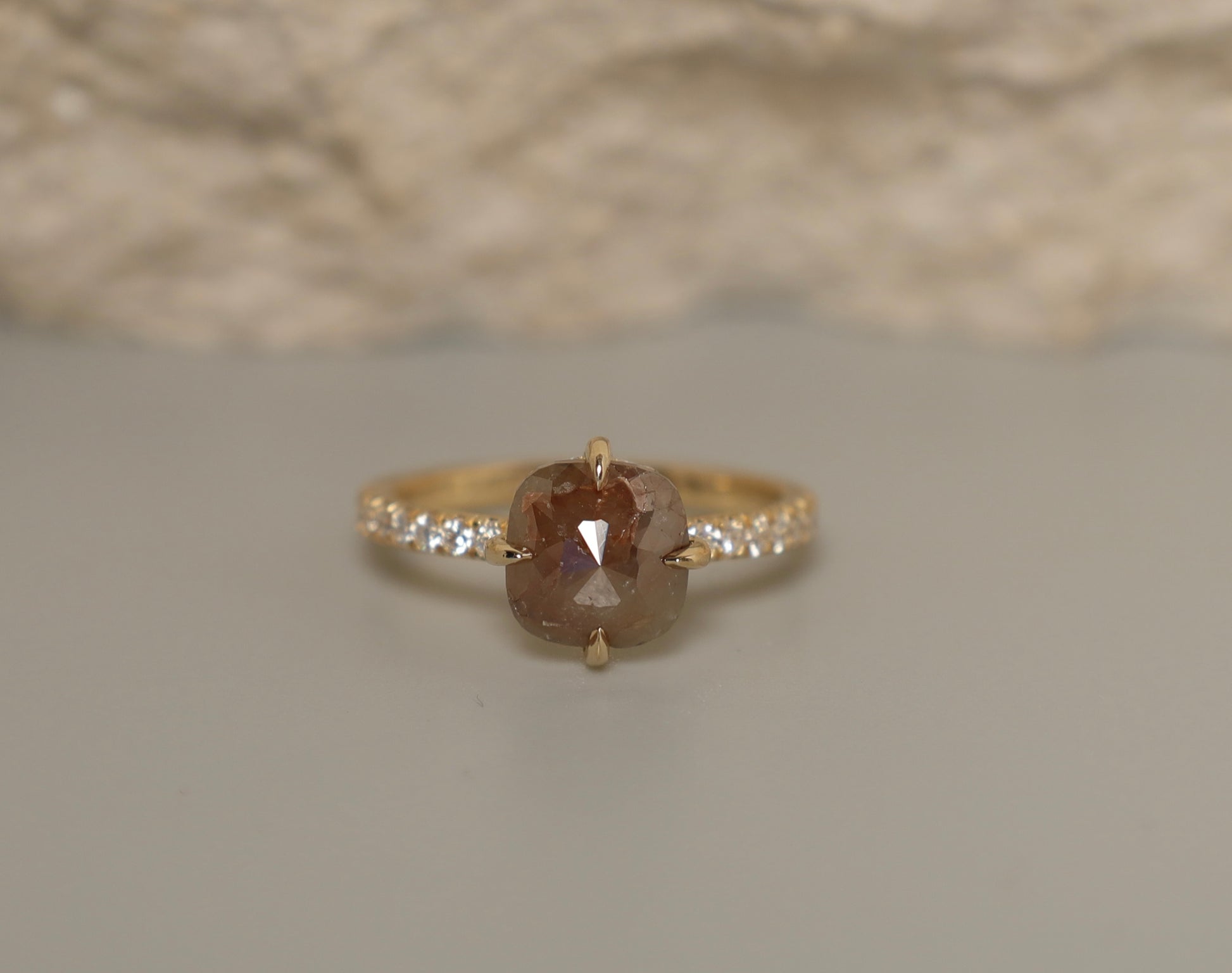 Emi Ring