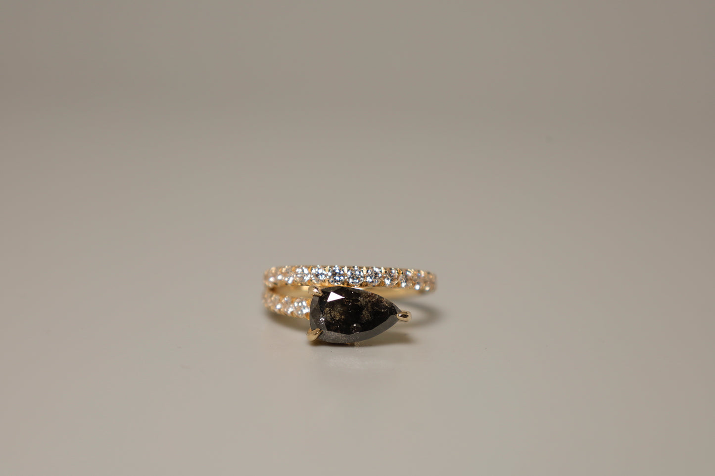 Kaia Ring